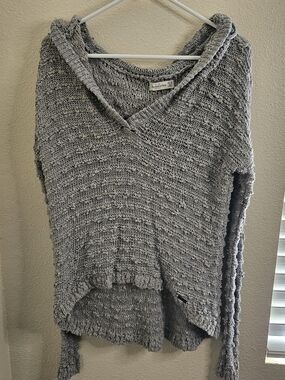 Abercrombie & Fitch Heather Gray V-Neck Knit Hoodie Sweater